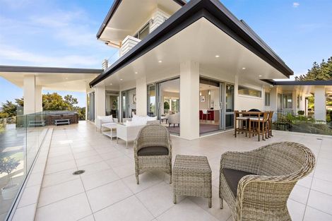 Photo of property in 55 Pinetone Road, Kumeu, 0892