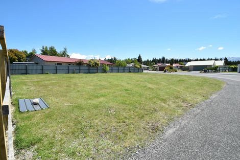 Photo of property in 30 Irishman Drive, Twizel, 7901
