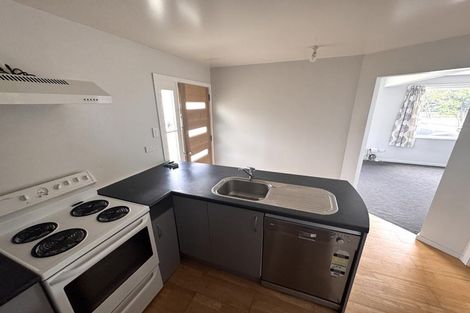 Photo of property in 66 Owhiro Bay Parade, Owhiro Bay, Wellington, 6023