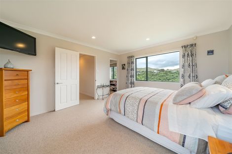 Photo of property in 122 Redvers Drive, Belmont, Lower Hutt, 5010