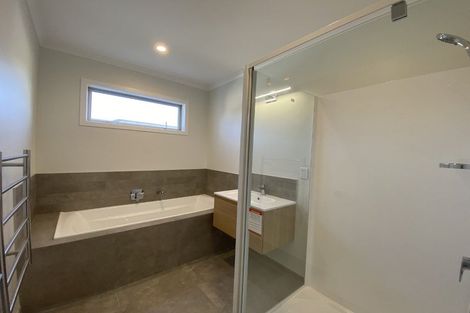 Photo of property in 37 Kia Kaha Drive, Snells Beach, 0920