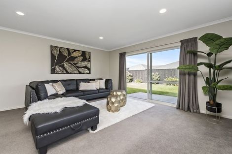 Photo of property in 16 Charlbury Drive, Rolleston, 7615