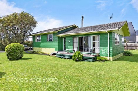 Photo of property in 101 Bruce Mclaren Road, Henderson, Auckland, 0612