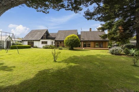 Photo of property in 88 Sturges Road, Henderson, Auckland, 0612