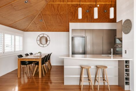 Photo of property in 79a Oceanview Road, Mount Maunganui, 3116