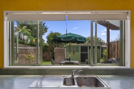 Photo of property in 11 Ashmore Place, Fairy Springs, Rotorua, 3015