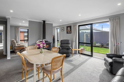 Photo of property in 24 King Street, Coalgate, 7673