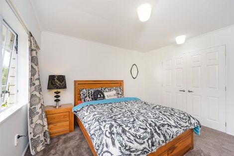 Photo of property in 130 Parewanui Road, Bulls, 4894