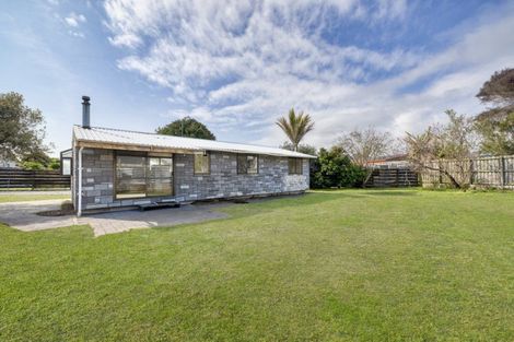 Photo of property in 29b Lyn Grove, Papamoa Beach, Papamoa, 3118