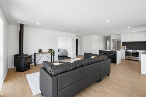 Photo of property in 37 Suffolk Drive, Kirwee, 7571