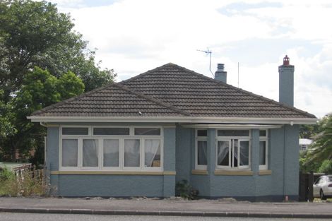 Photo of property in 1/3185 Great North Road, New Lynn, Auckland, 0600