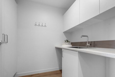 Photo of property in 98 Clark Road, Hobsonville, Auckland, 0616