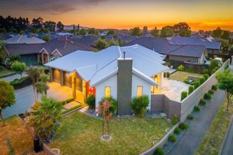 Photo of property in 5 Reka Street, Parklands, Christchurch, 8083