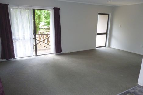 Photo of property in 37 Childers Road, Ranui, Auckland, 0612