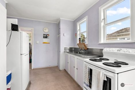 Photo of property in 21 Hunter Street, Taita, Lower Hutt, 5011