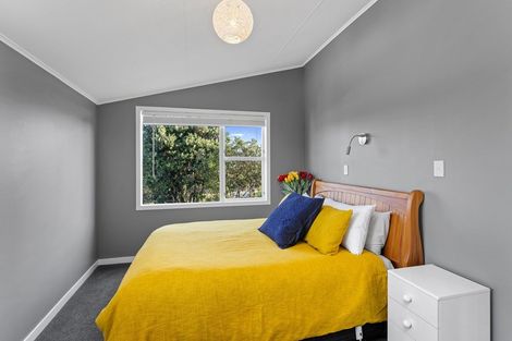 Photo of property in 17 Moana Street, Otaki Beach, Otaki, 5512