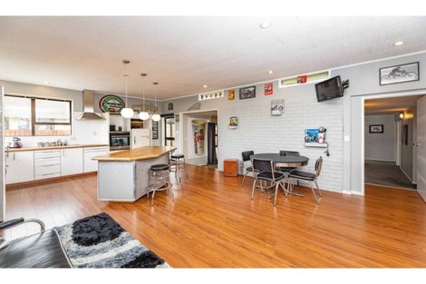 Photo of property in 40 Kowhai Avenue, Rangiora, 7400