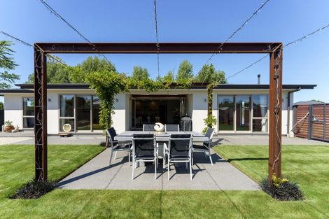 Photo of property in 20 Wineberry Avenue, Amberley, 7410