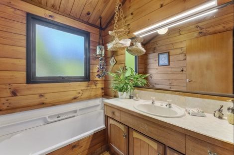 Photo of property in 284 Crawford Road, Minden, Tauranga, 3171