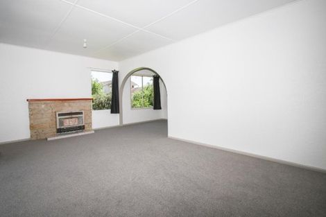 Photo of property in 23 Berkley Avenue, Hillcrest, Hamilton, 3216