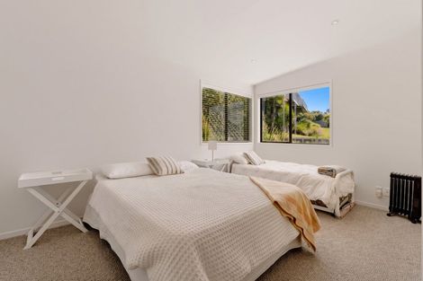 Photo of property in 5 Florence Place, Hahei, Whitianga, 3591