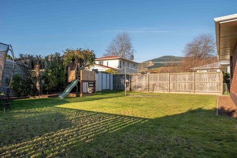 Photo of property in 19 Keats Crescent, Stoke, Nelson, 7011