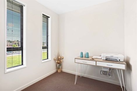 Photo of property in 72 Acacia Avenue, Rangiora, 7400