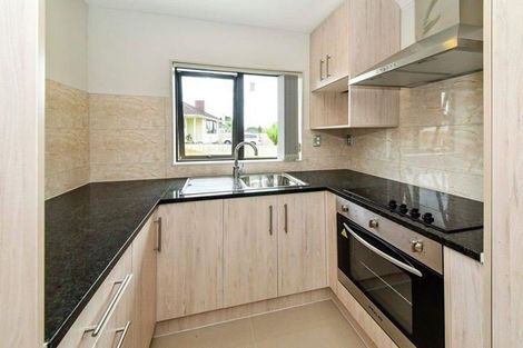 Photo of property in 16 Ellen Street, Manurewa East, Auckland, 2102