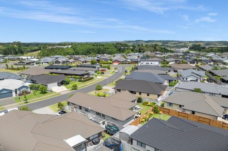 Photo of property in 11 Kahuparere Crescent, Pyes Pa, Tauranga, 3112