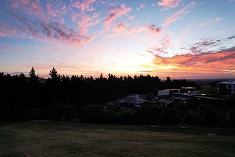 Photo of property in 16 Kahiwi Place, Kennedys Bush, Christchurch, 8025