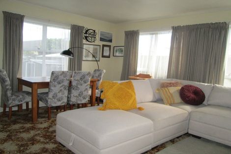 Photo of property in 2/148 Old Farm Road, Hamilton East, Hamilton, 3216