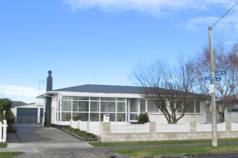 Photo of property in 65 Alexander Avenue, Onekawa, Napier, 4110