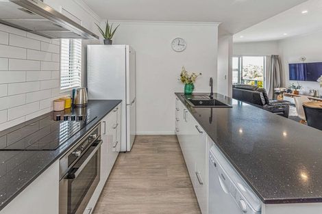 Photo of property in 5 Toi Street, Tawhero, Whanganui, 4501