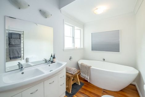 Photo of property in 188 Main Street, Greytown, 5712