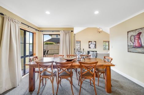 Photo of property in 49 Westerham Drive, Dannemora, Auckland, 2016