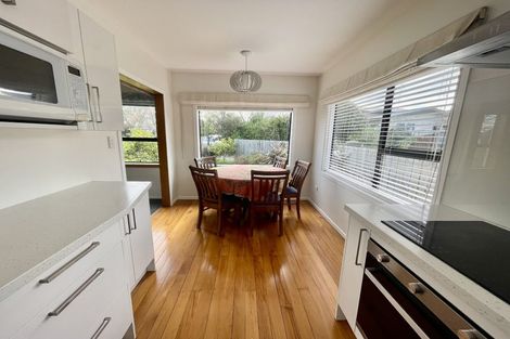 Photo of property in 20 Keats Crescent, Stoke, Nelson, 7011