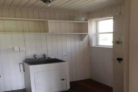 Photo of property in 40 Wattle Street, New Lynn, Auckland, 0600