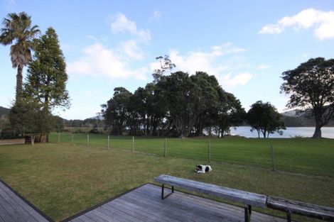 Photo of property in 69 Tangiteroria Lane, Pauanui, Hikuai, 3579