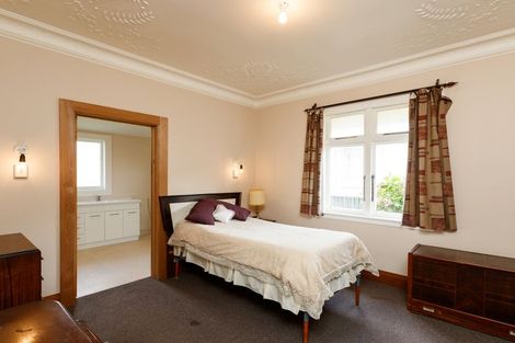 Photo of property in 11 Miro Street, Takaro, Palmerston North, 4410