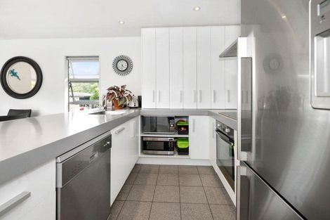 Photo of property in 96 Victory Road, Laingholm, Auckland, 0604