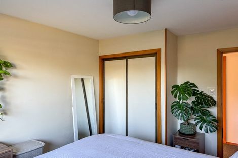 Photo of property in 48 Oldwood Street, Bishopdale, Christchurch, 8053