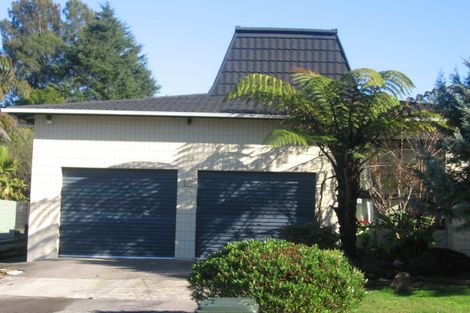 Photo of property in 16 Kavanagh Place, Opaheke, Papakura, 2113