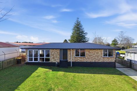 Photo of property in 143 Elizabeth Drive, Tokoroa, 3420
