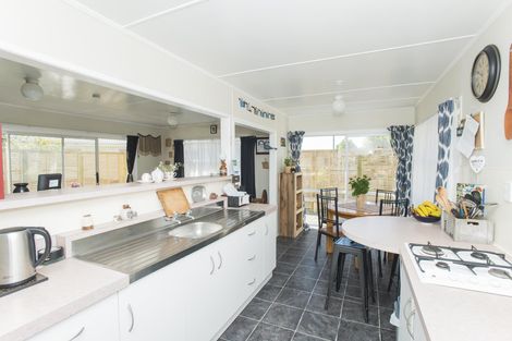 Photo of property in 103 Huxley Road, Outer Kaiti, Gisborne, 4010