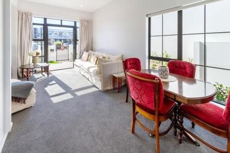 Photo of property in 102 Peterborough Street, Christchurch Central, Christchurch, 8013