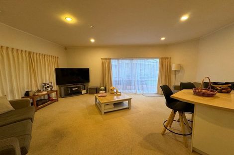 Photo of property in 1c Picasso Drive, West Harbour, Auckland, 0618
