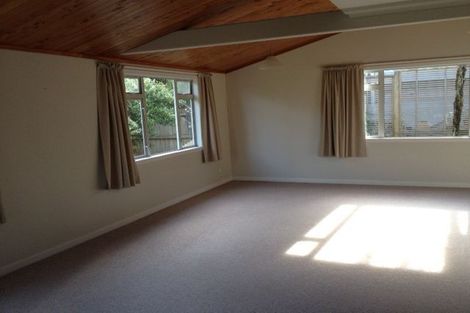 Photo of property in 5a Tipau Street, Torbay, Auckland, 0630