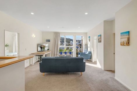 Photo of property in Stadium Garden Flats, 402/107 Thorndon Quay, Pipitea, Wellington, 6011