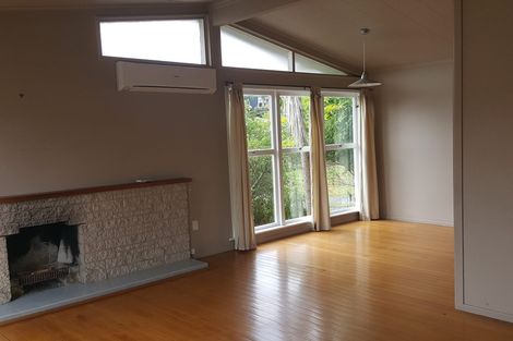 Photo of property in 3 Tyne Road, Forrest Hill, Auckland, 0620