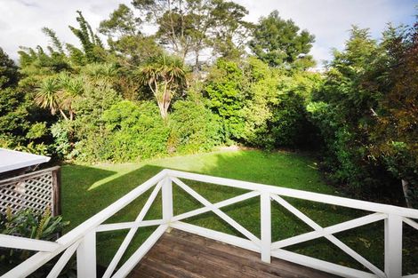 Photo of property in 81 Kemp Road, Massey, Auckland, 0614